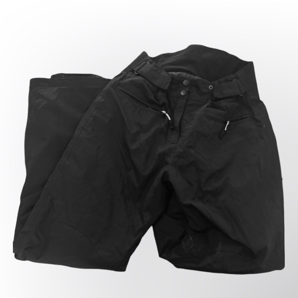 Black ski pants